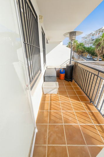 Image No.20-2 Bed Property for sale