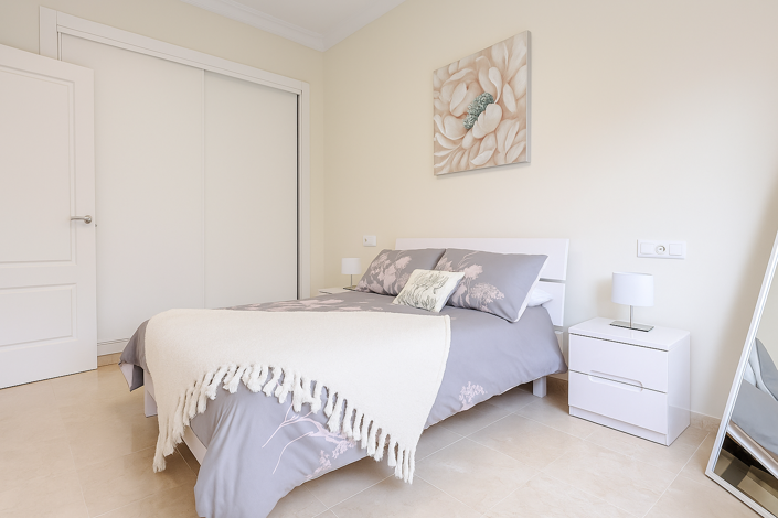 Image No.22-3 Bed Property for sale