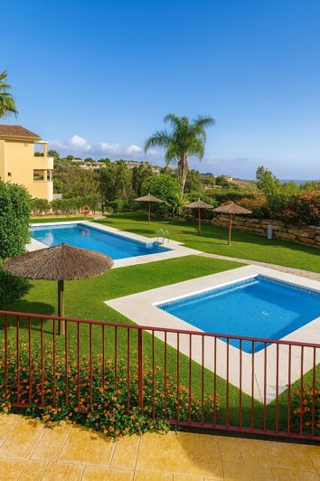 Image No.2-2 Bed Property for sale