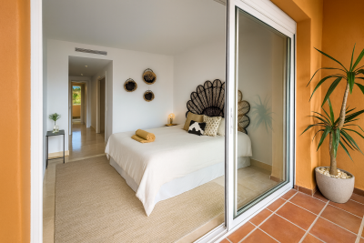 Mediterranean-Tranquility-in-Neutral-Tones