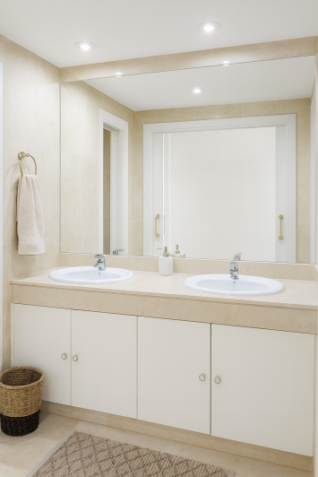 Image No.26-3 Bed Apartment for sale