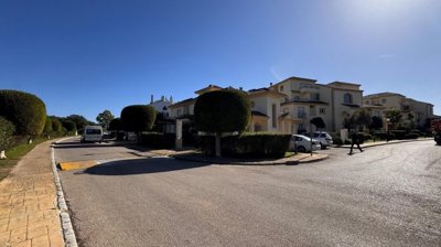 12-9d2414e6554ff283a7dbb3894364f2bd