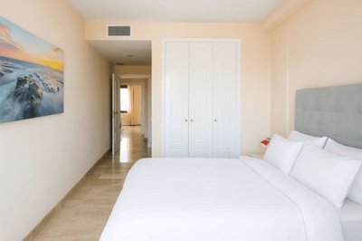 rs10088la-duquesamalagamiddle-floor-apartment