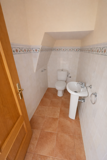 Image No.4-4 Bed Townhouse for sale