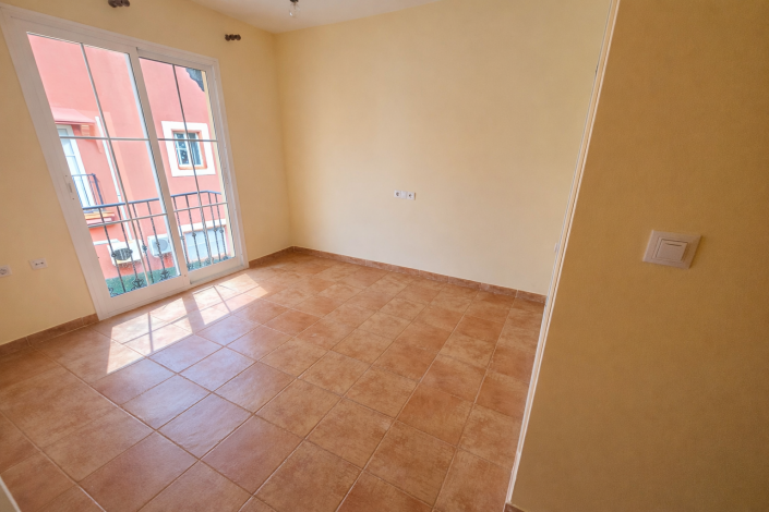 Image No.8-4 Bed Townhouse for sale