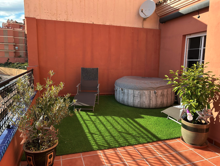 Image No.18-3 Bed Property for sale