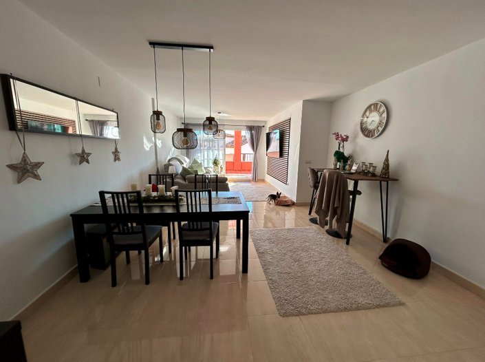 Image No.19-3 Bed Property for sale