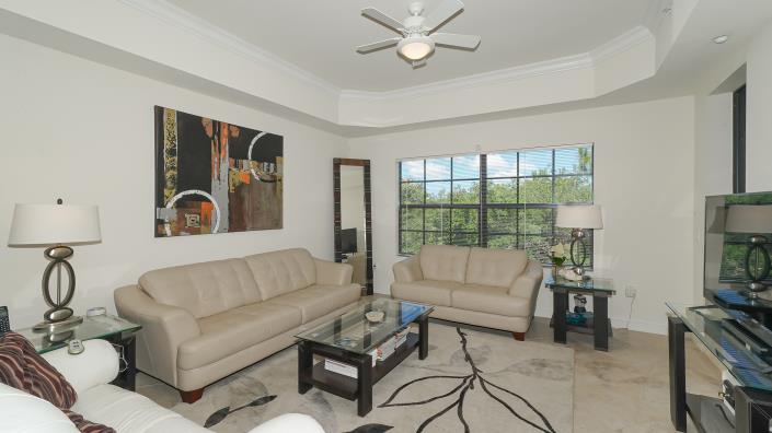 Image No.9-3 Bed Condo for sale