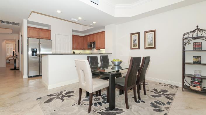 Image No.14-3 Bed Condo for sale