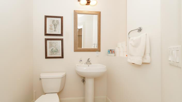 Image No.20-3 Bed Condo for sale