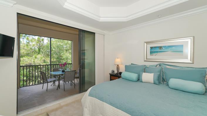 Image No.22-3 Bed Condo for sale