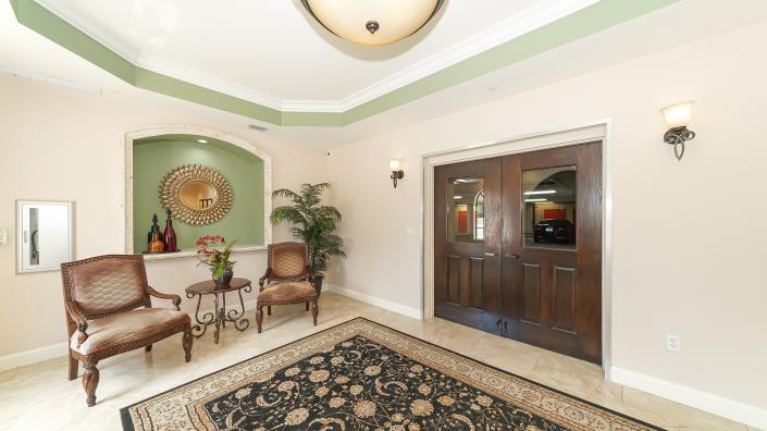 Image No.31-3 Bed Condo for sale