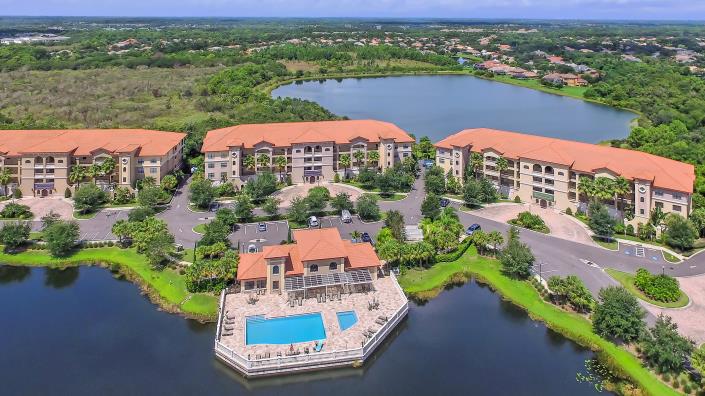 Image No.32-3 Bed Condo for sale