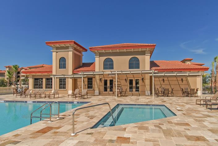 Image No.35-3 Bed Condo for sale