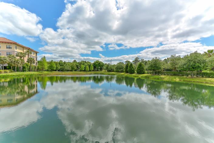 Image No.44-3 Bed Condo for sale