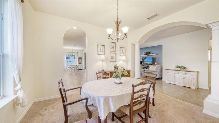 Image No.10-3 Bed House for sale