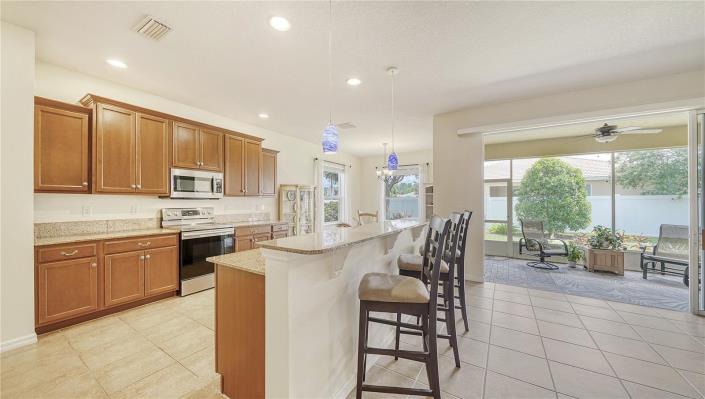 Image No.17-3 Bed House for sale