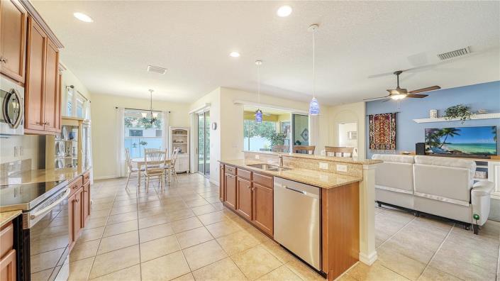 Image No.20-3 Bed House for sale