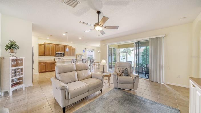 Image No.44-3 Bed House for sale