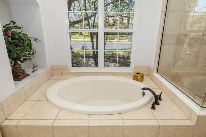 Image No.50-4 Bed House for sale