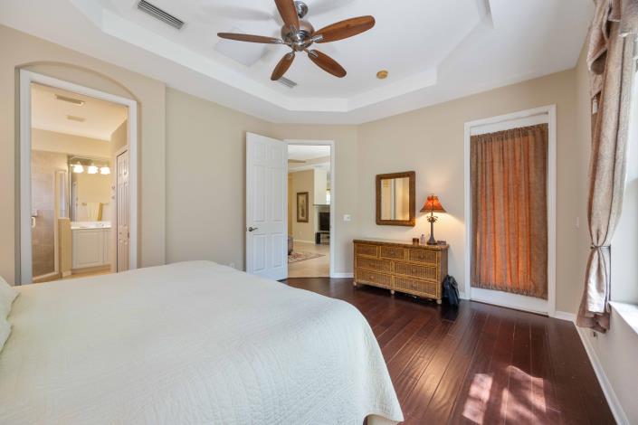 Image No.17-2 Bed House for sale