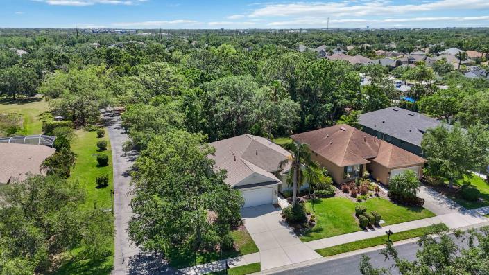 Image No.37-2 Bed House for sale