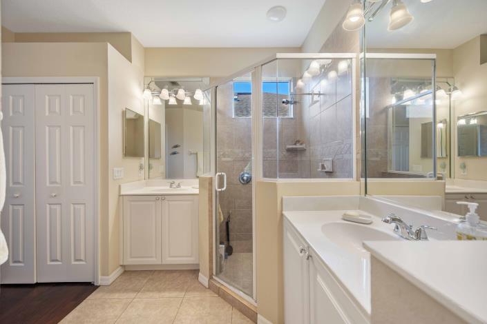 Image No.46-2 Bed House for sale