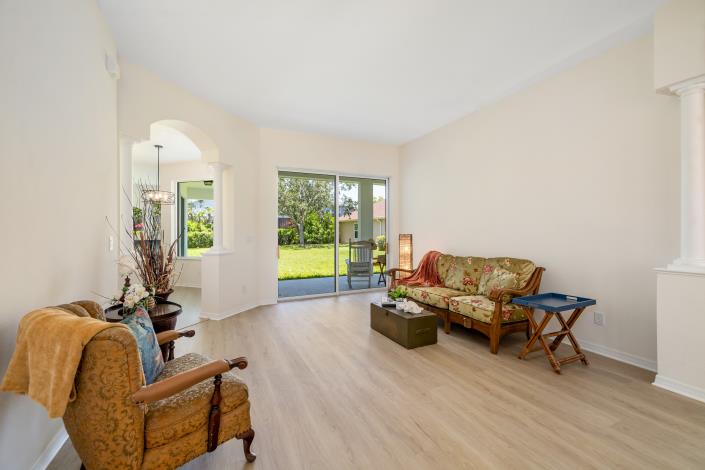 Image No.32-4 Bed House for sale