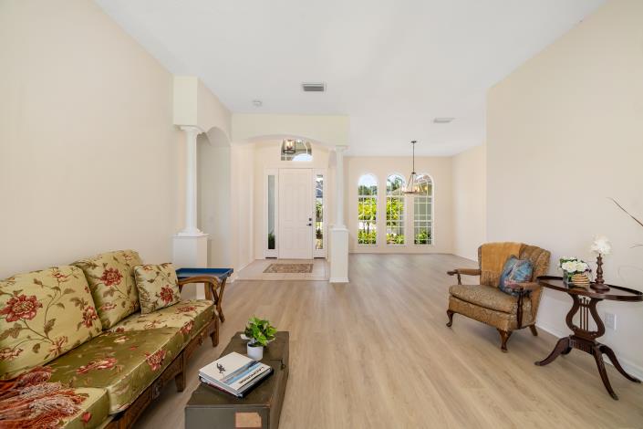 Image No.33-4 Bed House for sale