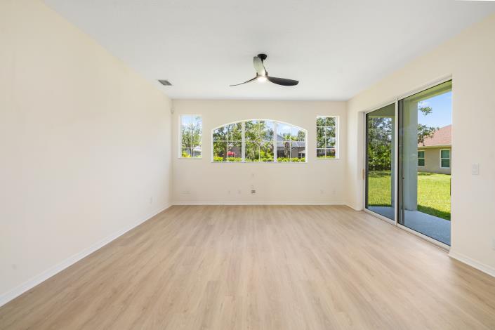 Image No.39-4 Bed House for sale