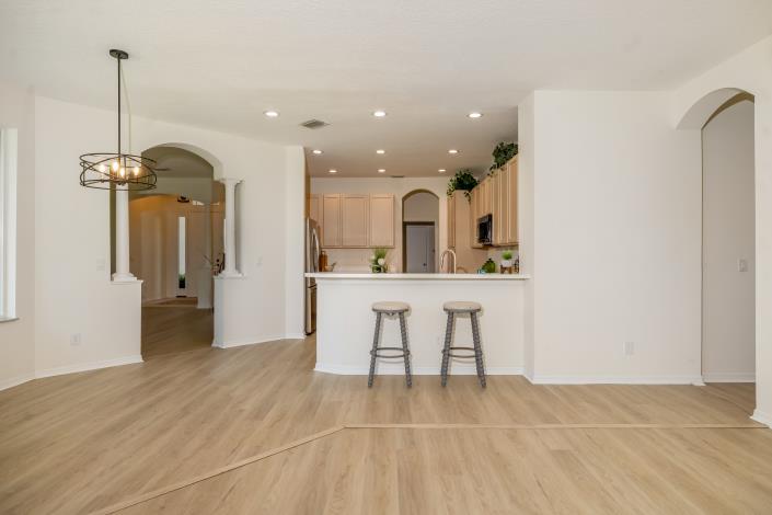 Image No.40-4 Bed House for sale