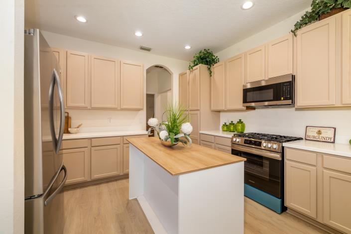 Image No.42-4 Bed House for sale