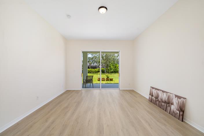 Image No.55-4 Bed House for sale