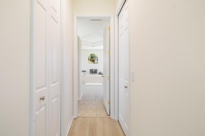 Image No.57-4 Bed House for sale