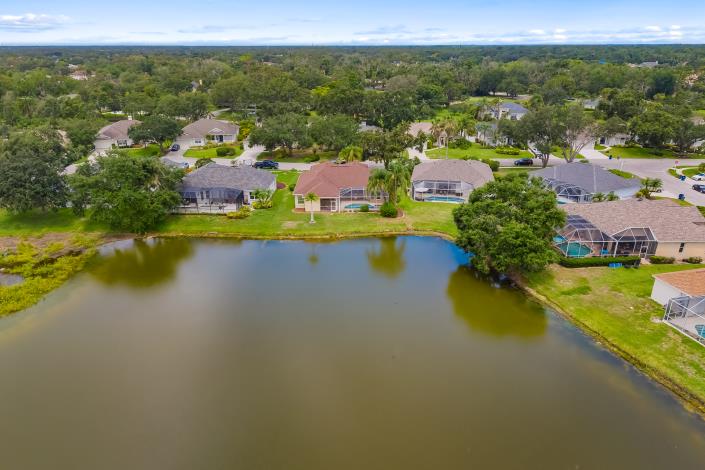 Image No.15-4 Bed House for sale