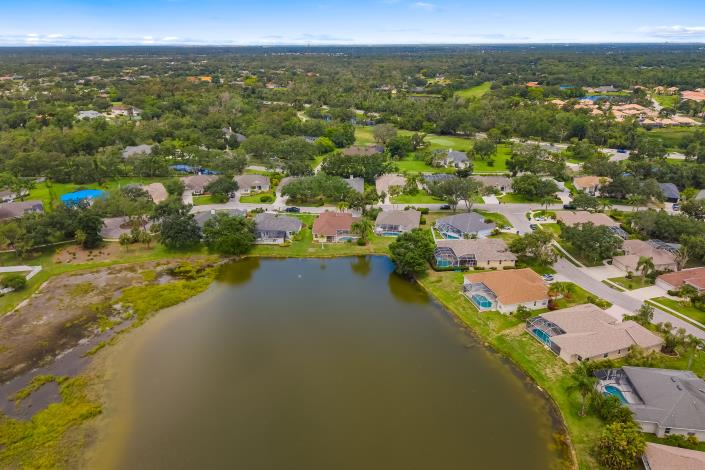 Image No.16-4 Bed House for sale