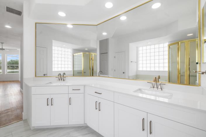 Image No.39-4 Bed House for sale