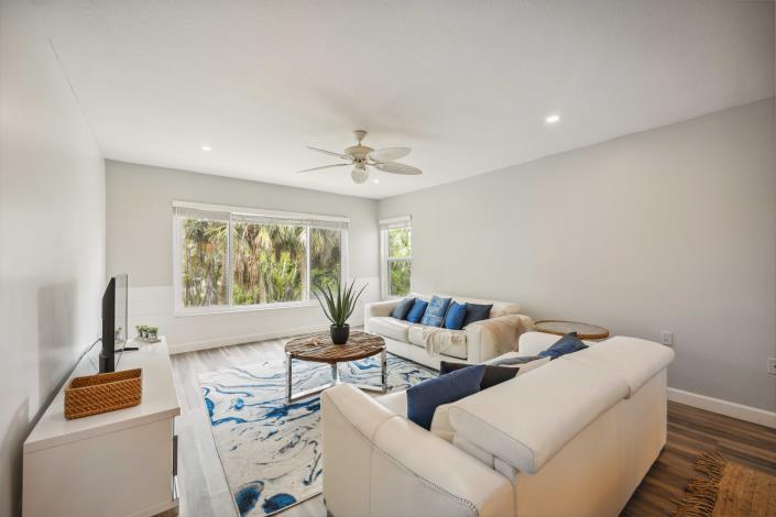 Image No.3-2 Bed Condo for sale