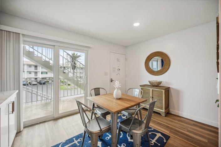 Image No.17-2 Bed Condo for sale