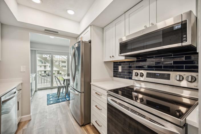 Image No.22-2 Bed Condo for sale