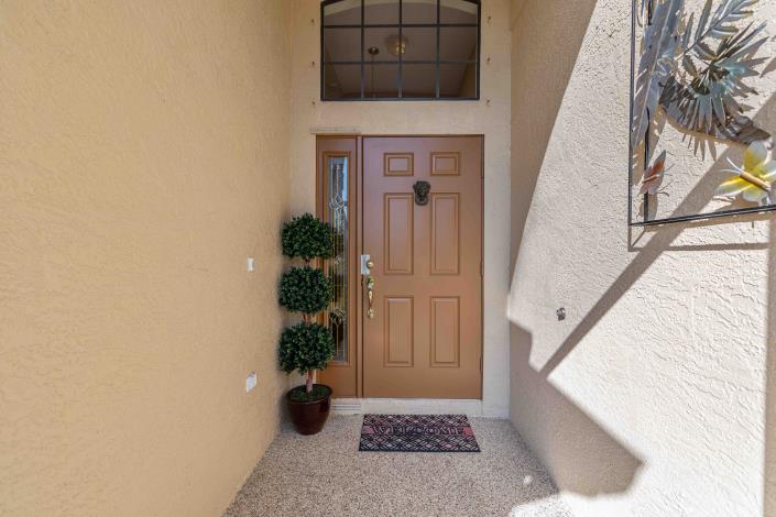 Image No.7-3 Bed House for sale