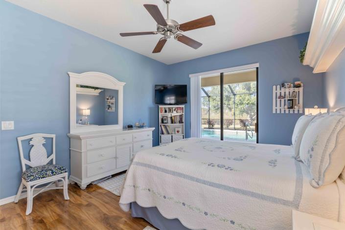 Image No.37-3 Bed House for sale