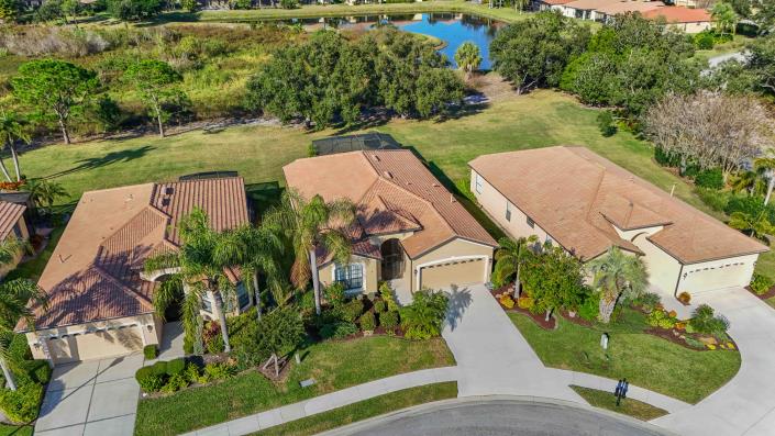 Image No.56-3 Bed House for sale