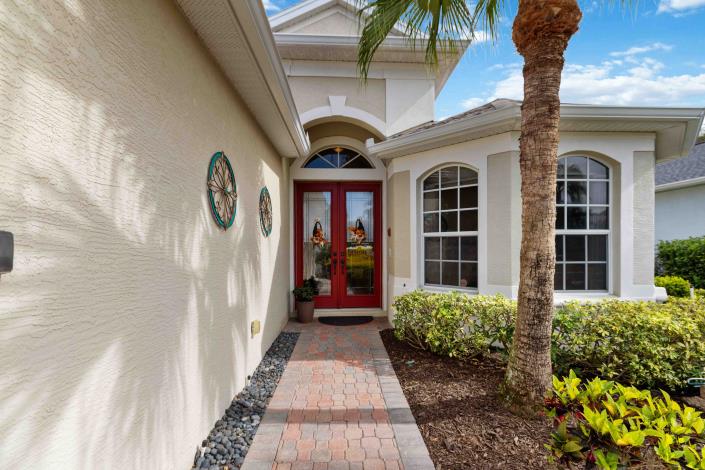 Image No.5-3 Bed House for sale