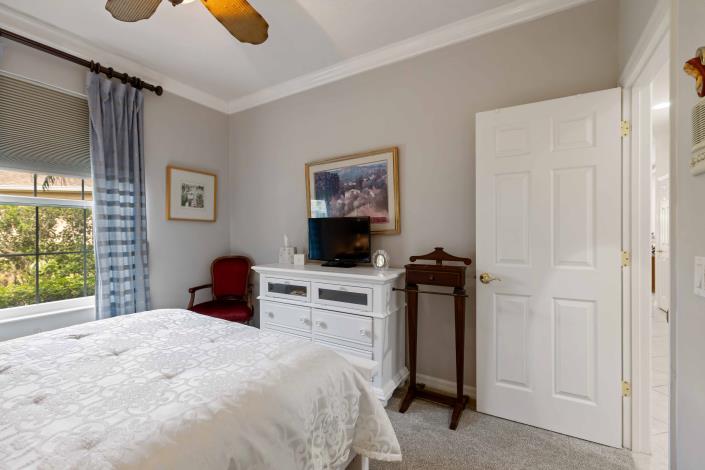 Image No.33-3 Bed House for sale