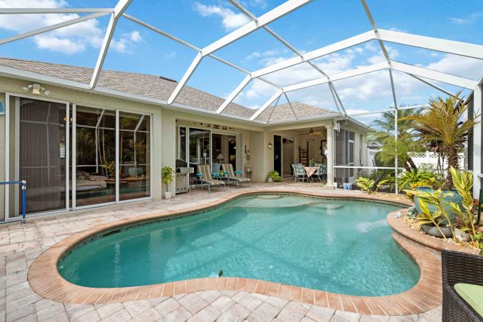 Image No.43-3 Bed House for sale