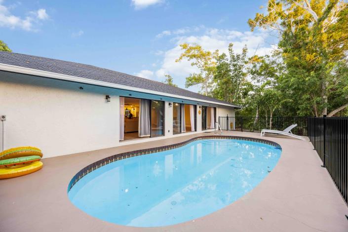 Image No.36-3 Bed House for sale