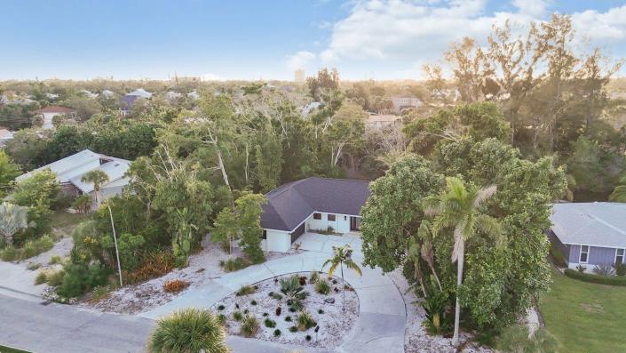 Image No.38-3 Bed House for sale