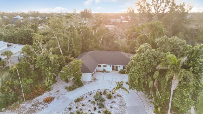 Image No.41-3 Bed House for sale