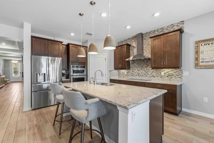 Image No.11-4 Bed House for sale